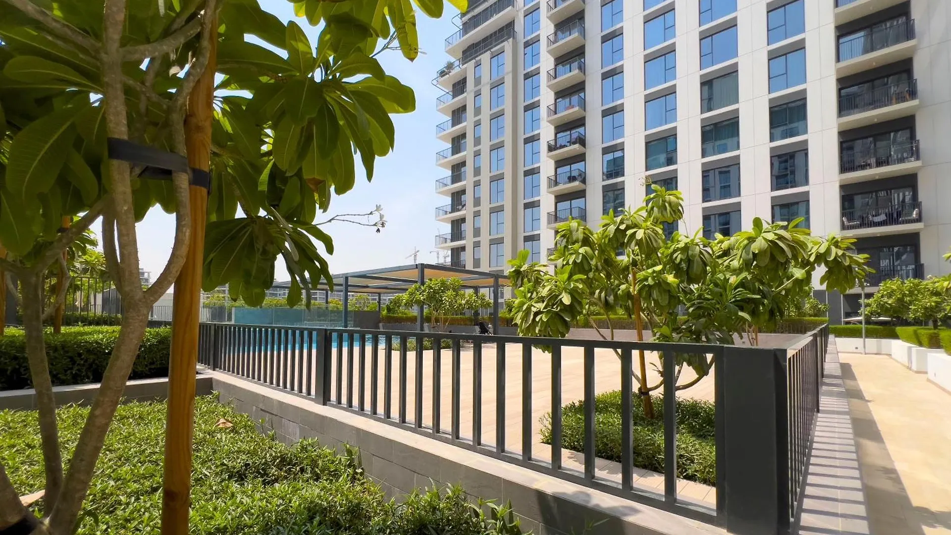Apartment Executive Residence-Dubai Hills By Serenity Living